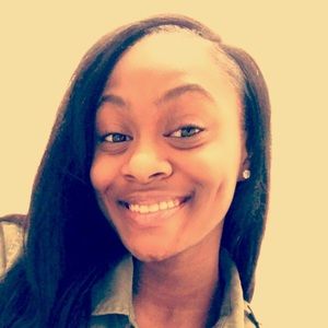 Meet your Posher, Lavaya